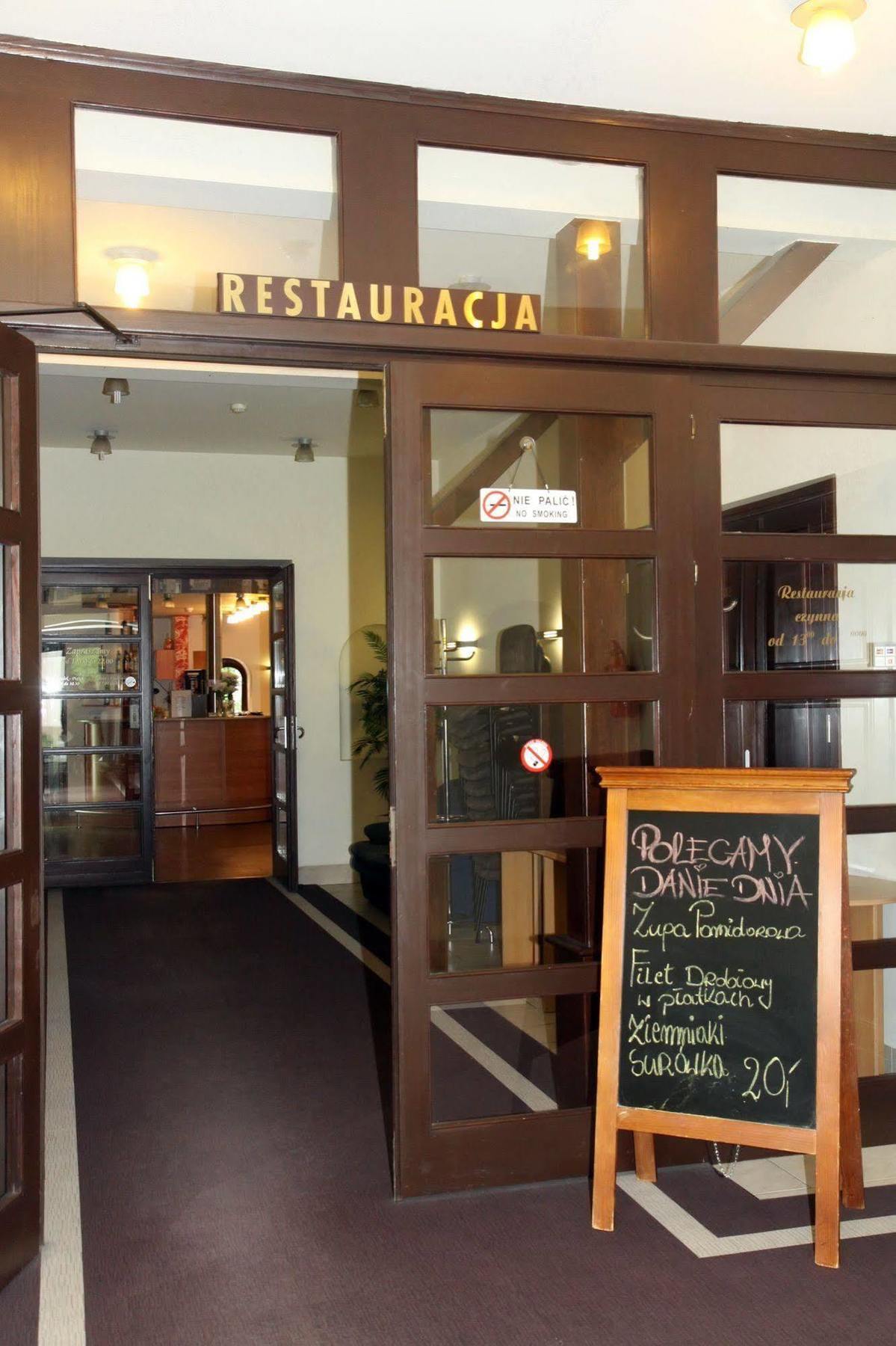 Best Western Plus Hotel Rzeszow City Center Exterior photo